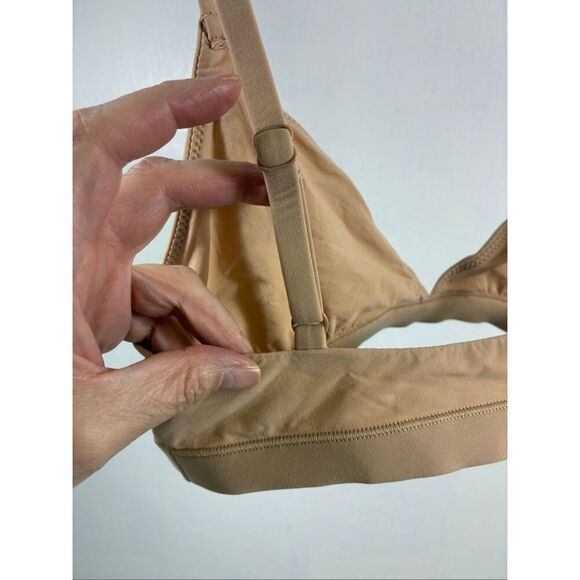 SKIMS NWT Triangle Bralette in Clay Size S - Picture 3 of 5